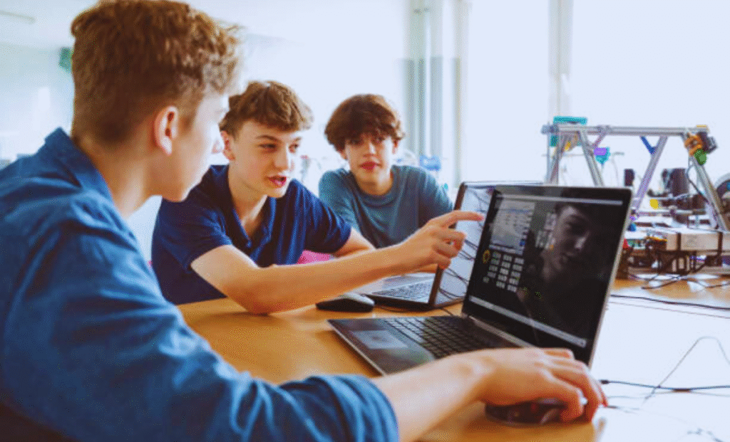 Youth Service Worker Jobs in UK with Visa Sponsorship 2025